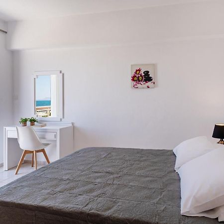 Azure Seaside Apts Magnisía Екстериор снимка