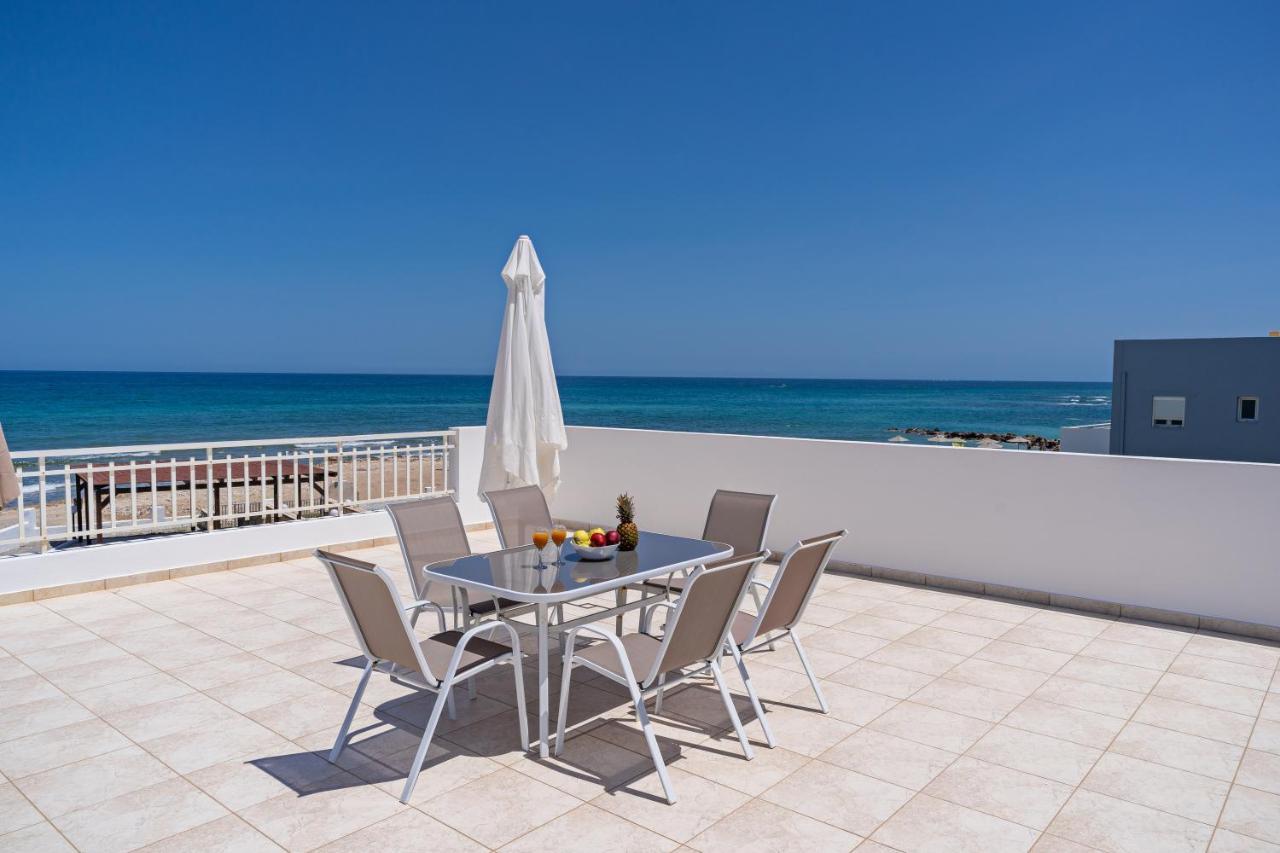 Azure Seaside Apts Magnisía Екстериор снимка