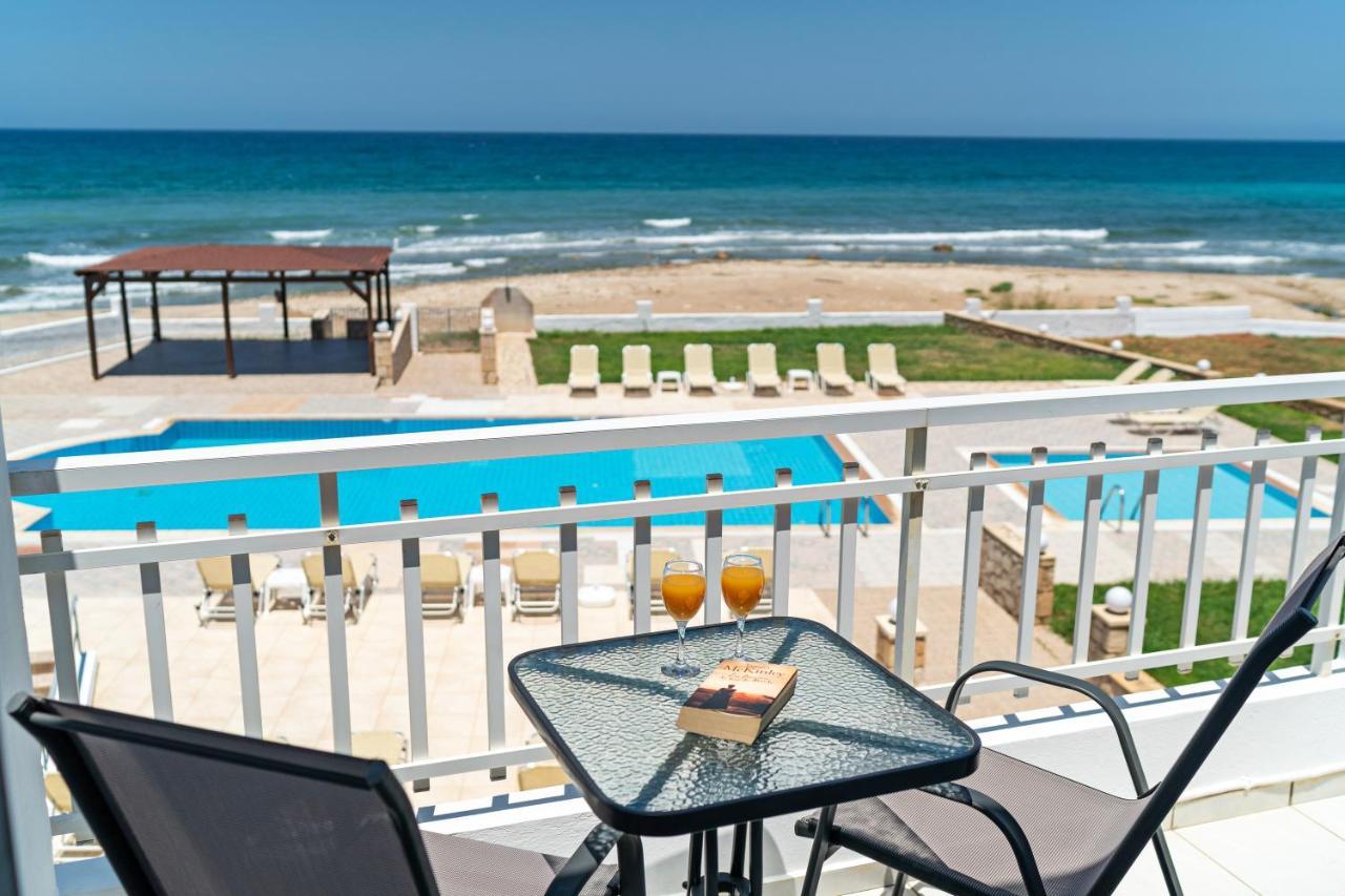 Azure Seaside Apts Magnisía Екстериор снимка