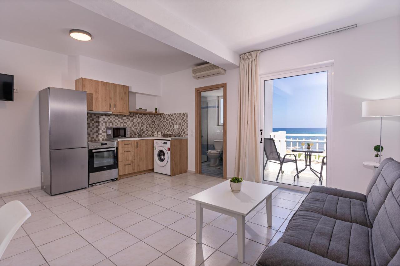 Azure Seaside Apts Magnisía Екстериор снимка