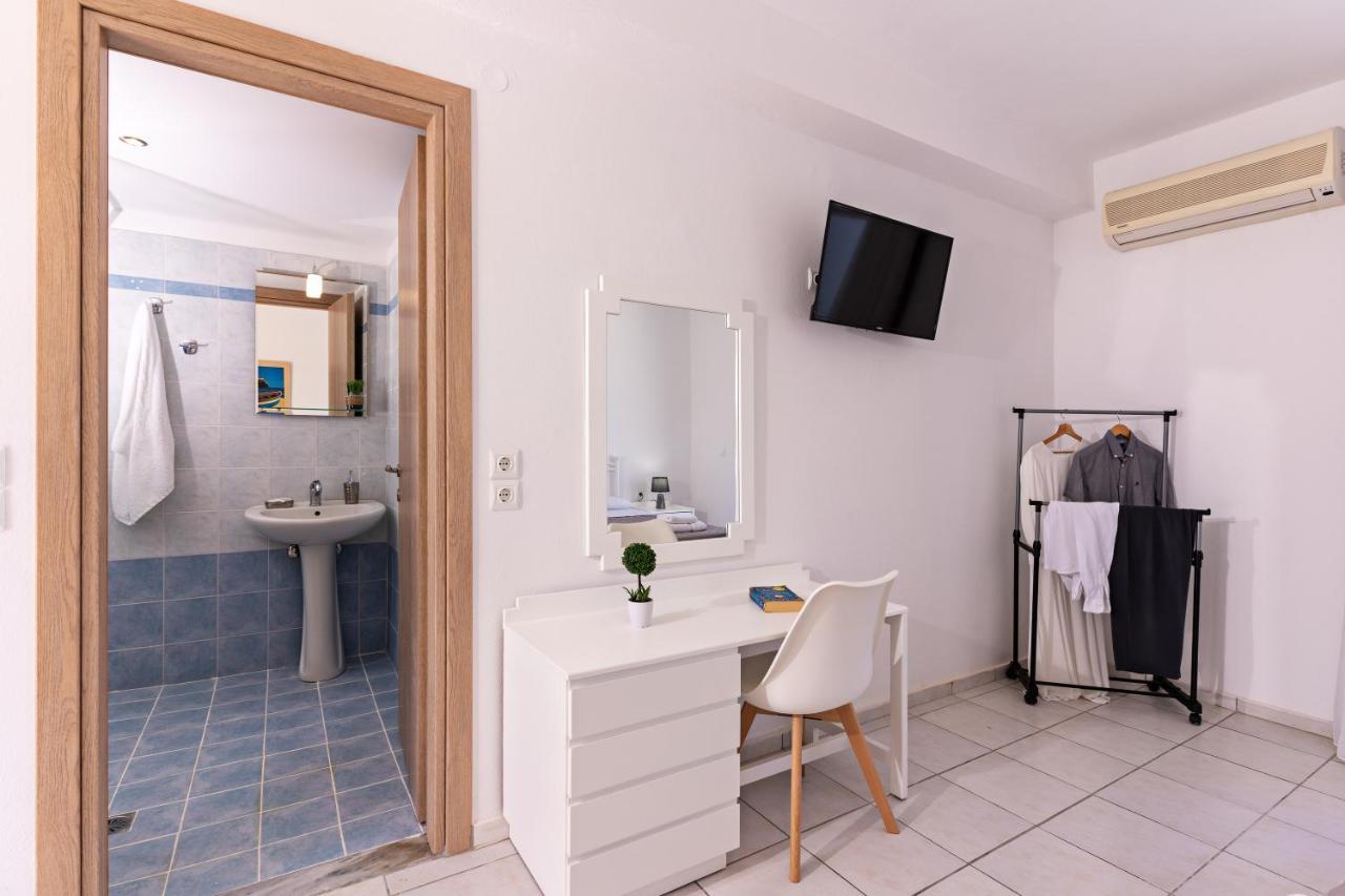 Azure Seaside Apts Magnisía Екстериор снимка