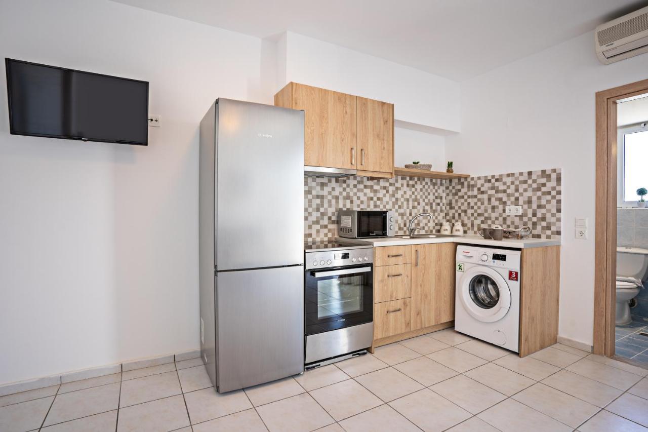 Azure Seaside Apts Magnisía Екстериор снимка