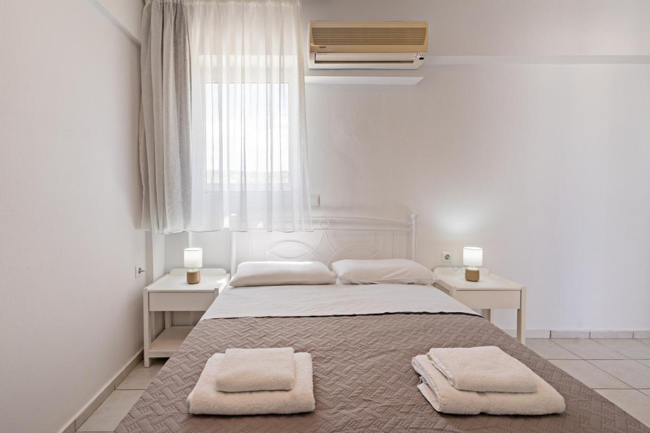 Azure Seaside Apts Magnisía Екстериор снимка