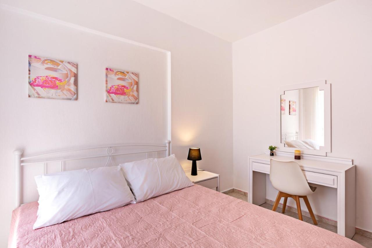 Azure Seaside Apts Magnisía Екстериор снимка